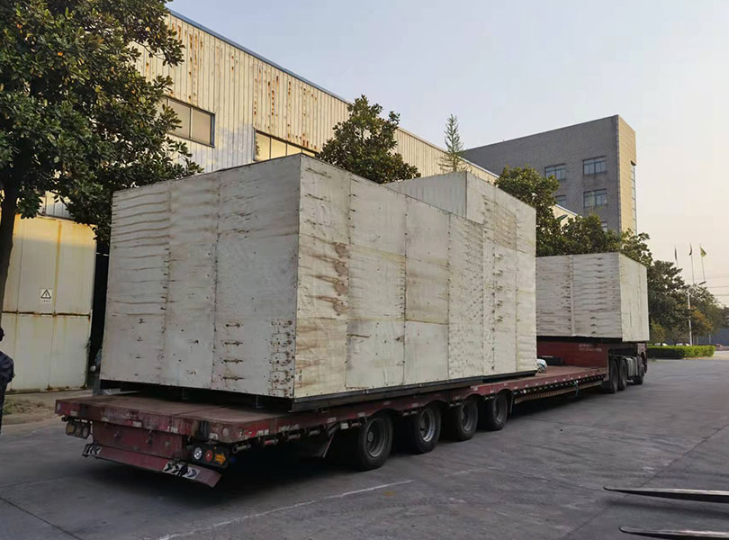 土库曼斯坦发货-8腔吹瓶机和80头三合一91视频网址入口机1